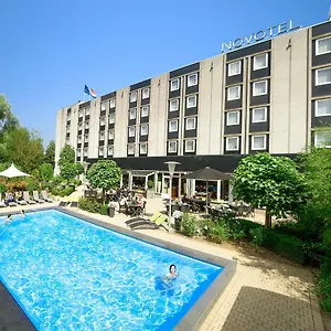 Novotel Отель Маастрихт